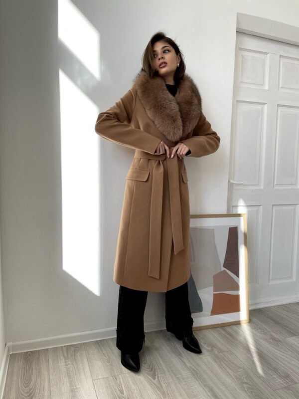 Зимове розкішне кашемірове жіноче пальто кольору кемел 46