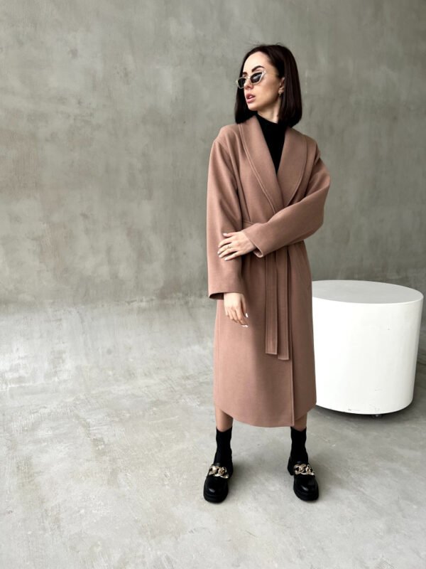 Люксовий демісезонне довге кашемірове пальто зі спущеним плечем 42