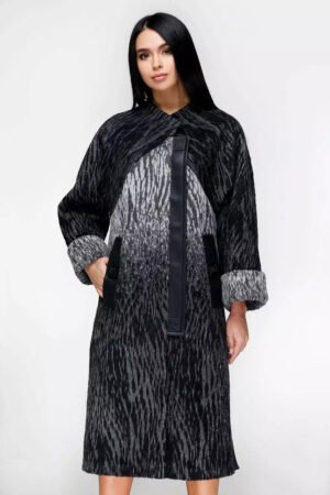 Модне жіноче пальто демісезонне 46