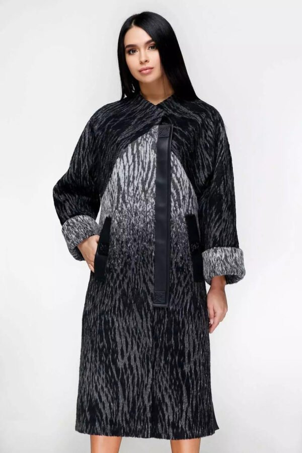 Модне жіноче пальто демісезонне 46