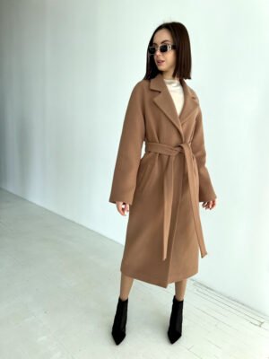 Довге жіноче кашемірове утеплене однобортне пальто у кольорі кемел