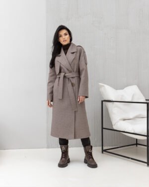 Демісезонне довге якісне жіноче пальто з патами, шліцею, пелериною