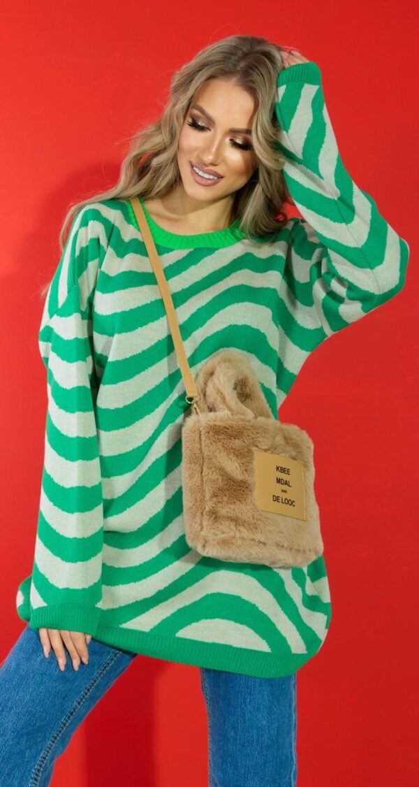 5436728762_w640_h640_stilnyj-sviter-42-46.jpg Стильний светр (42-46)