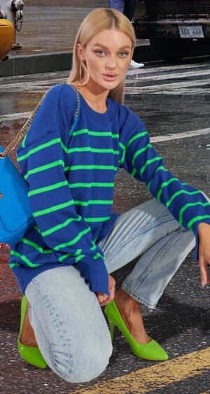 Светр у смужку з мисом (42-46)