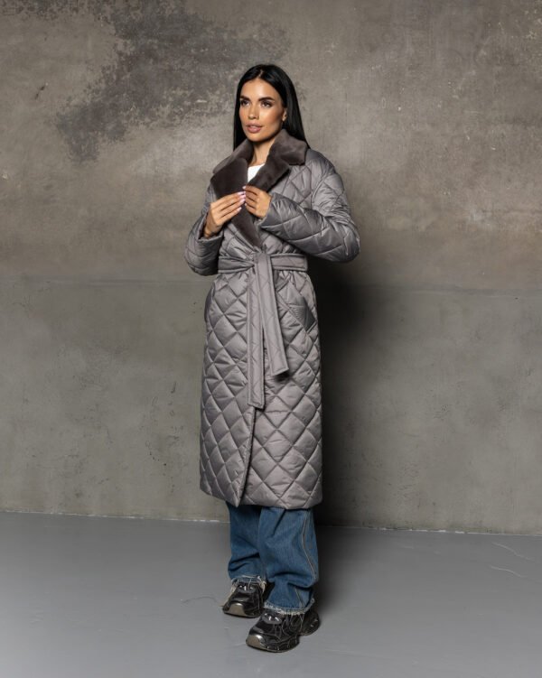 Жіноче сіре довге стьобане зимове пальто, плащ, пуховик з поясом, р40,42,44,46,48,50,52,54