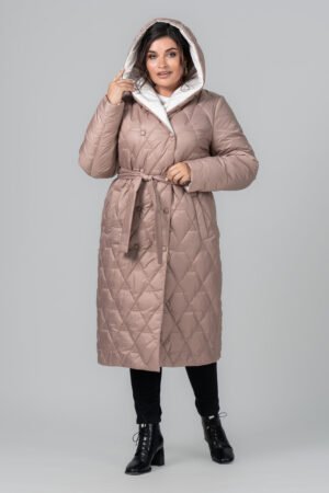 Стьобане класичне пальто з поясом і капюшоном