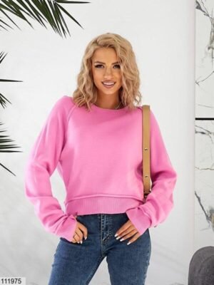 Жіночий короткий светер в мілку в'язку