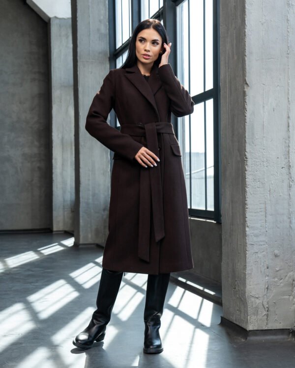 Утеплене кашемірове жіноче демісезонне класичне пальто в шоколадному кольрі 50