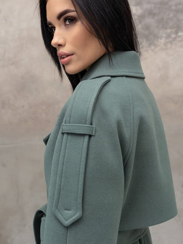 Демісезонне довге жіноче оливкове двобортне пальто з високим вмістом вовни